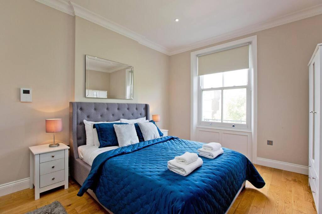 Appartement F7 Large 2bed Kensington Londen