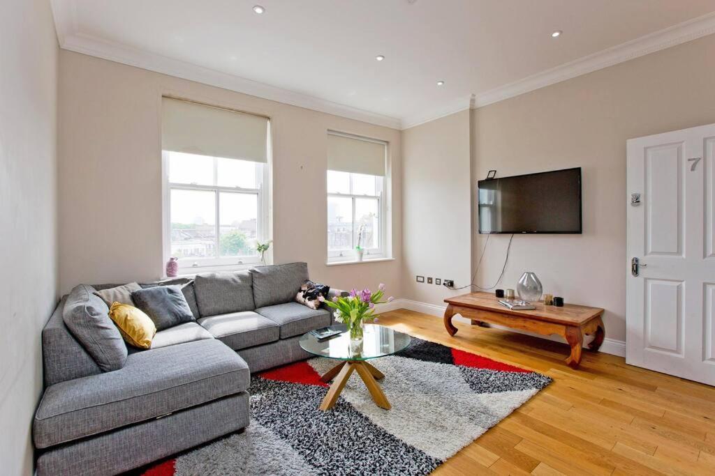 Appartement F7 Large 2bed Kensington Londen
