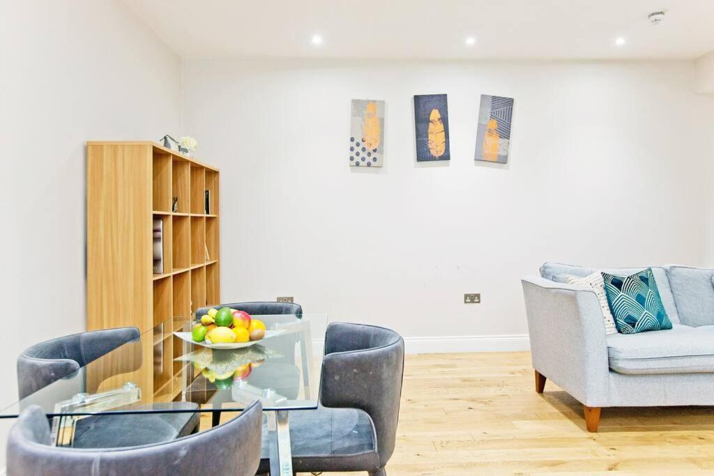 F1 Outstanding 1 Bed Duplex Appartement Londres