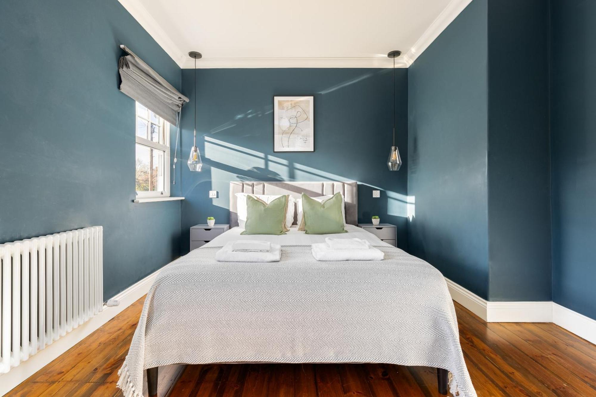 The Putney Apartment