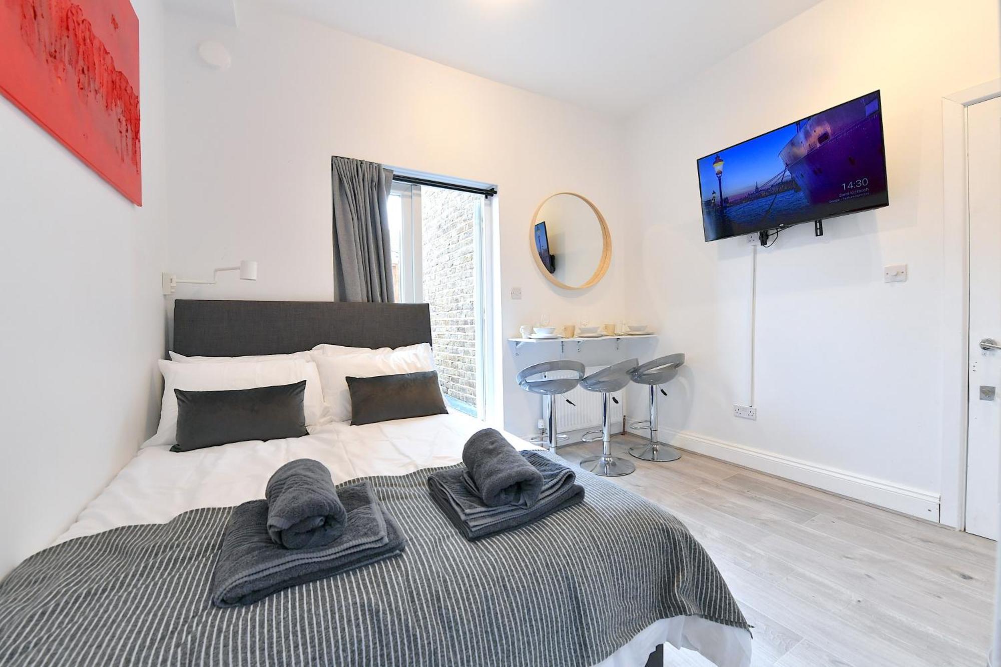 Luxury Fulham Close To Underground Newly Refurbished Londen