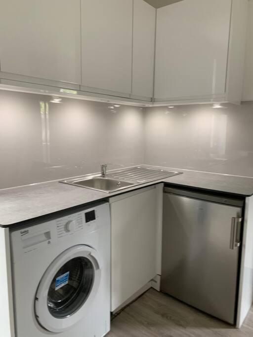 Modern Brand New Build Studio Leilighet