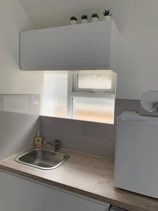 Modern Brand New Build Studio *