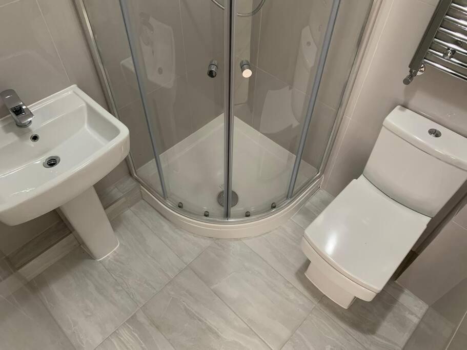 Leilighet Modern Brand New Build Studio London