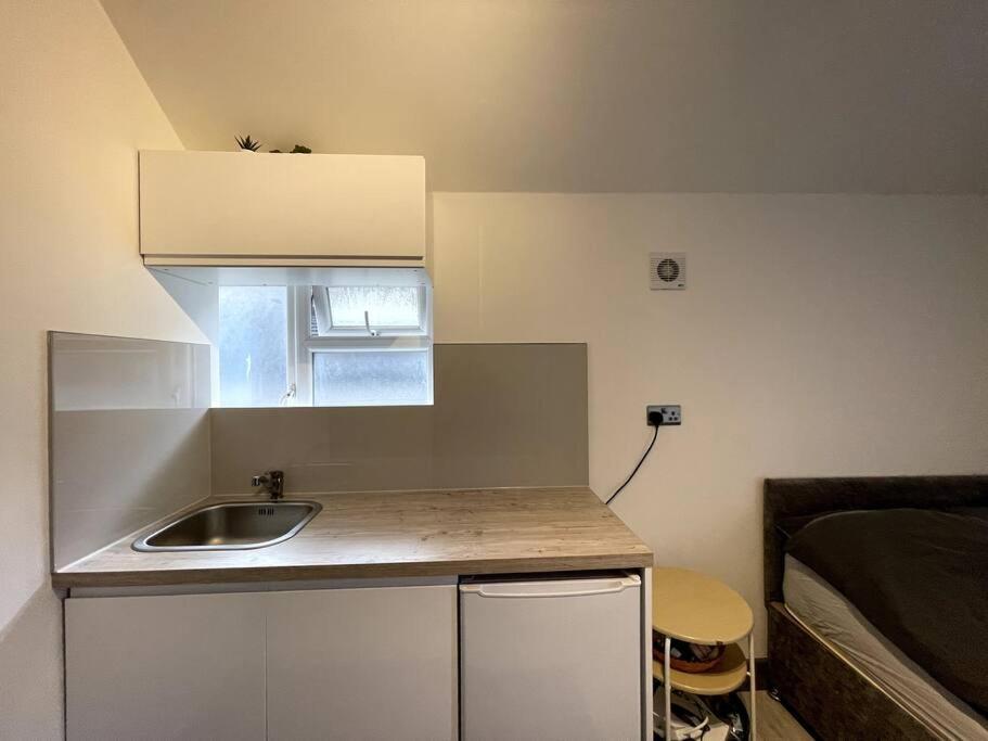 Modern Brand New Build Studio * London