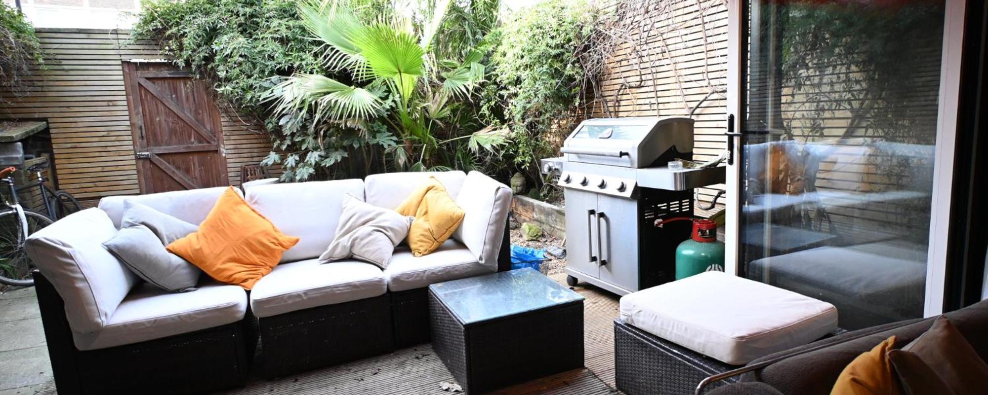 Villa 3-bed House With Amazing Garden Londres