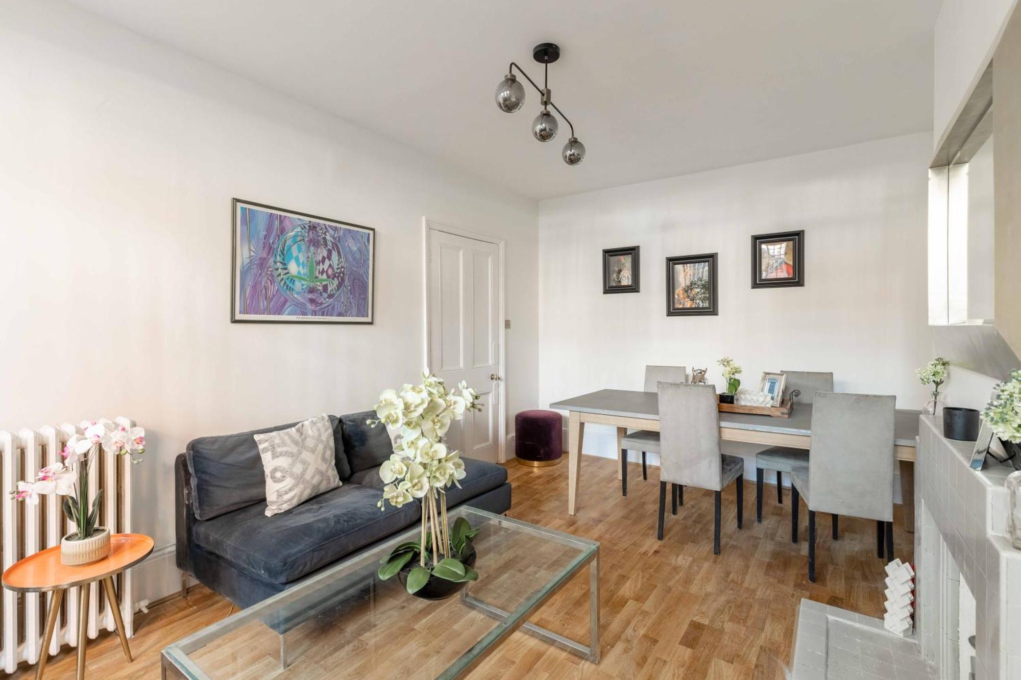 Renovu Premium Homes In Kensington Apartment London