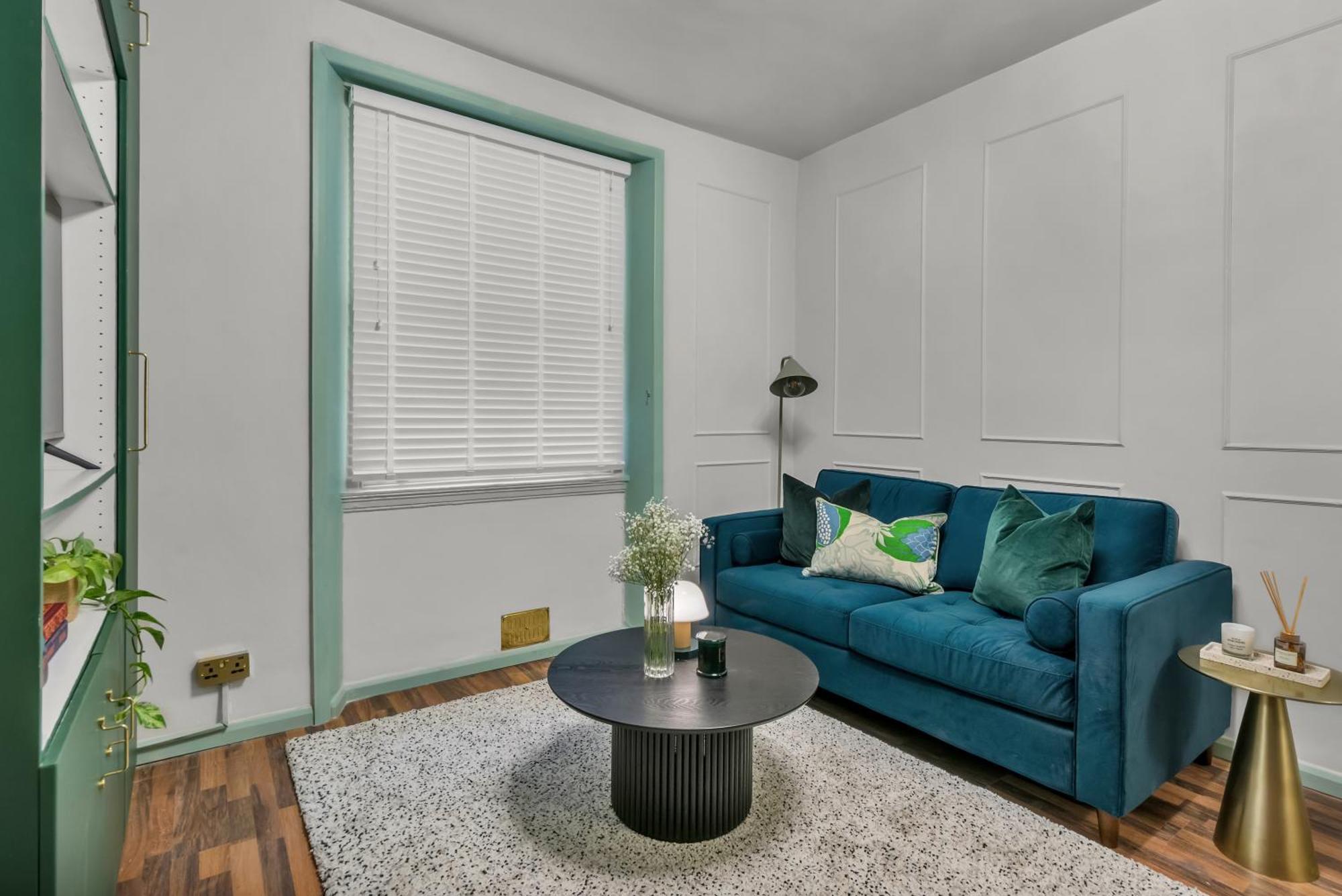 Mysquare Kensington Residences