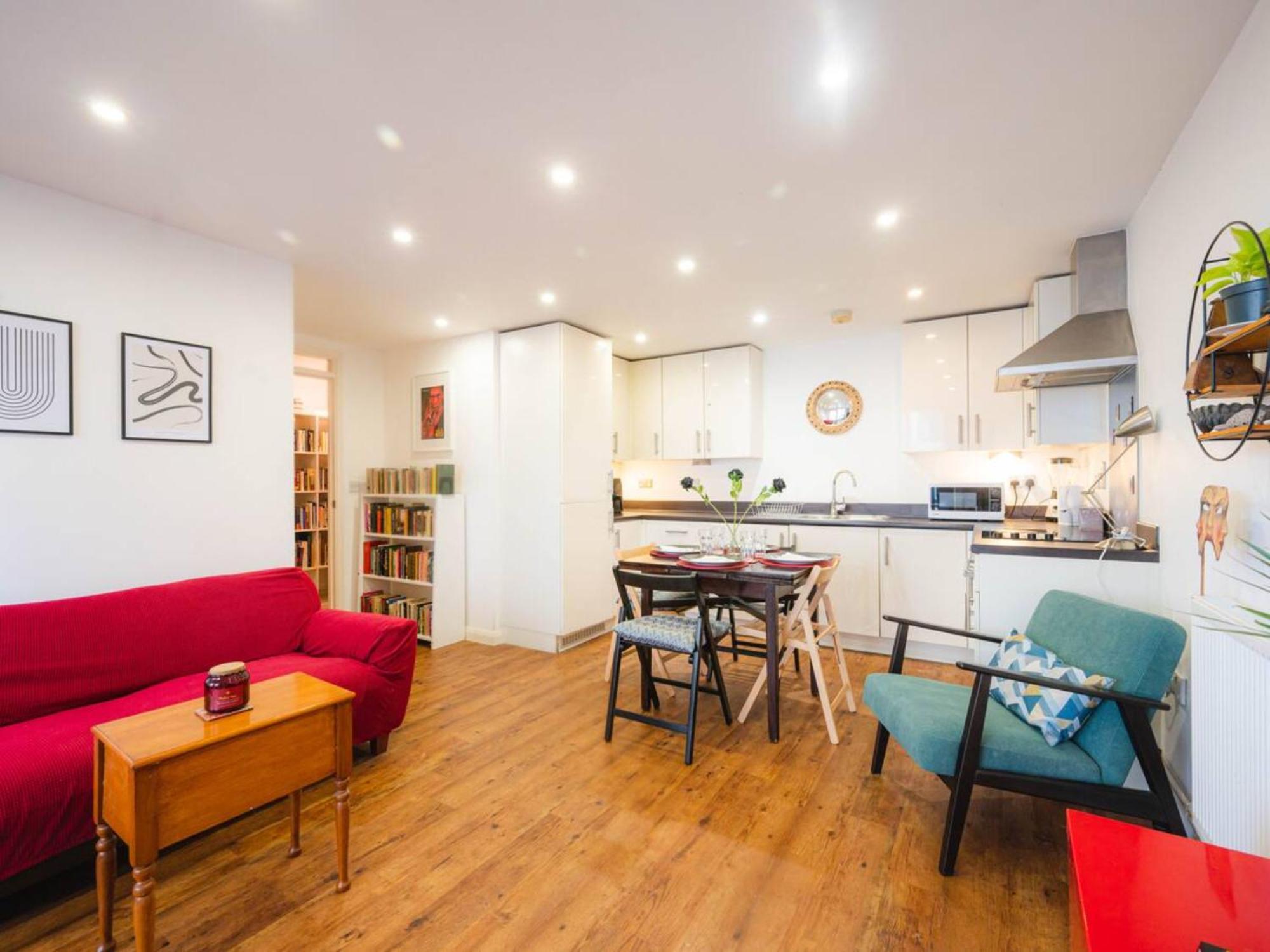 Appartement Pass The Keys Modern 2-bed With Private Balcony, Near Dalston Junction Station - Ideal Urban Retreat! Londen