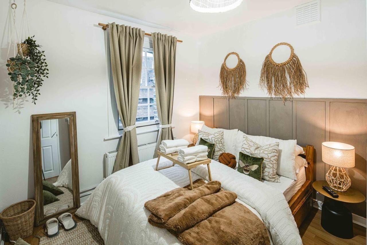 Appartement 1 Bedroom, 5 Minutes Walk To Angel Station, Londres