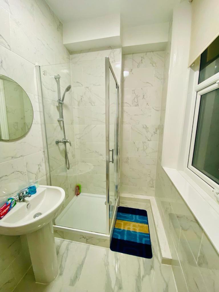 Stylish One Bed Studio Oxford Street In Central Londra
