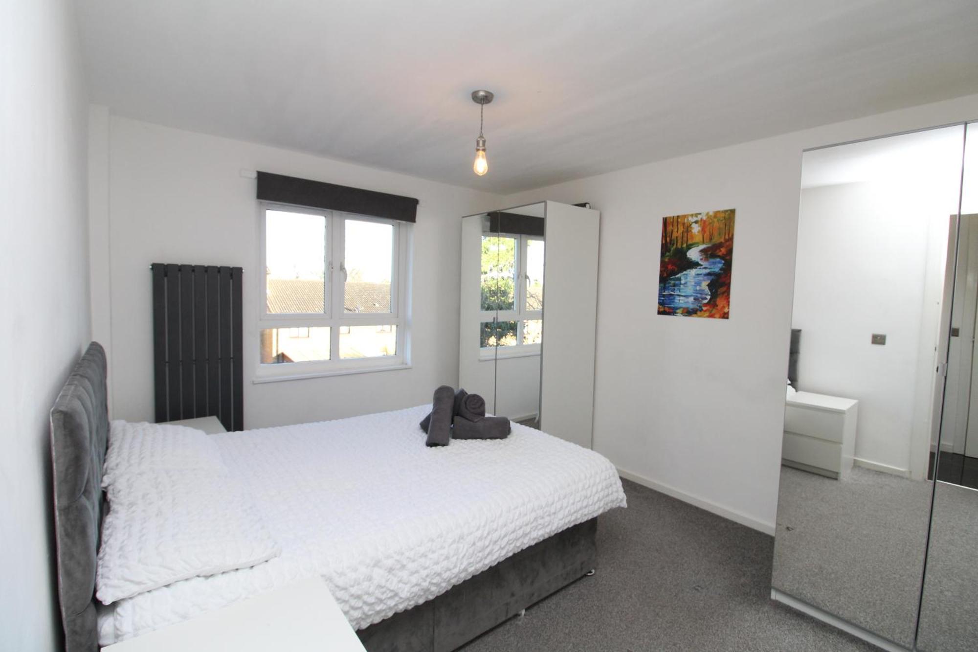 Modern Luxury Flat In * Londen