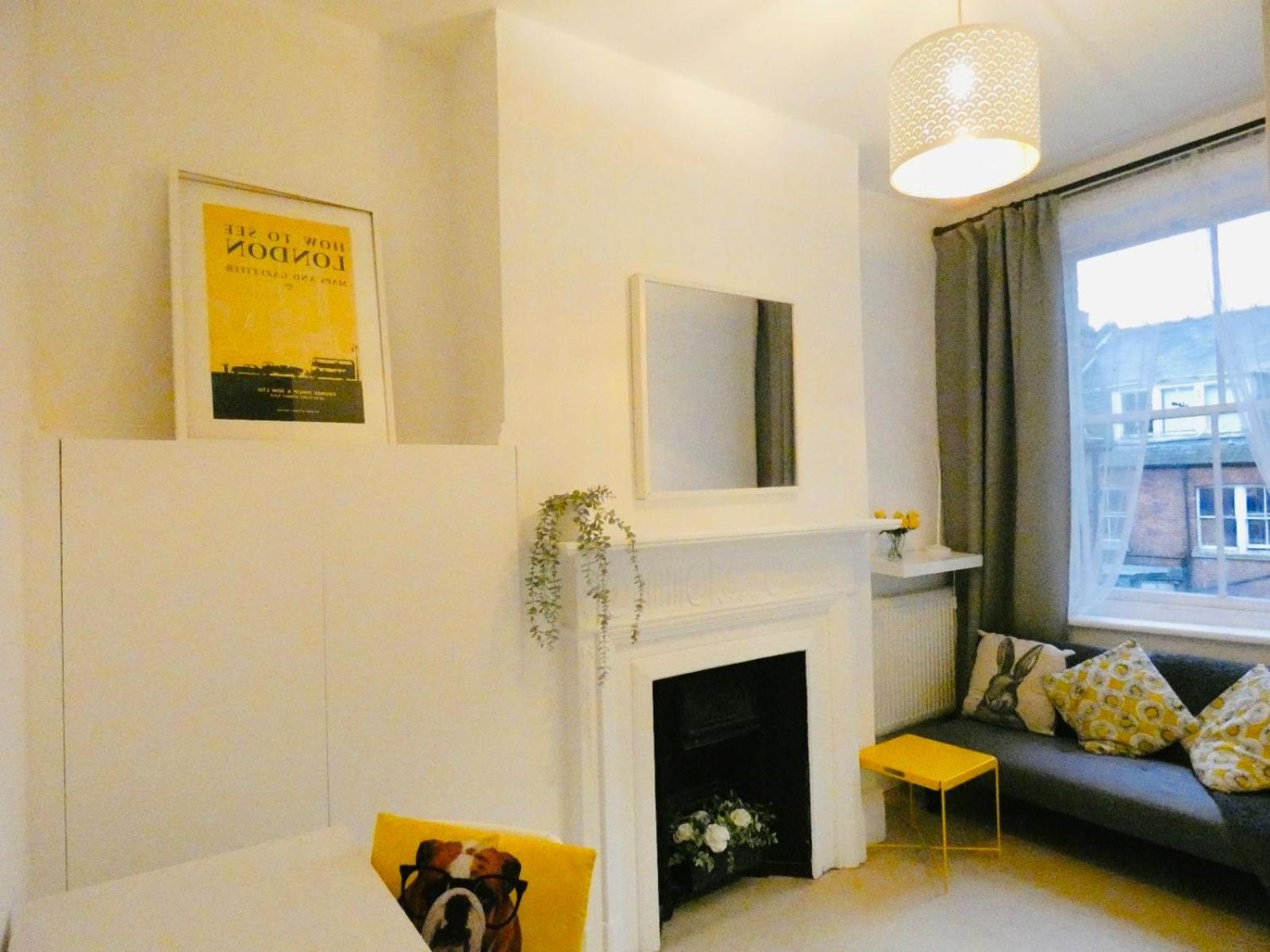 Apartment Glenmore London