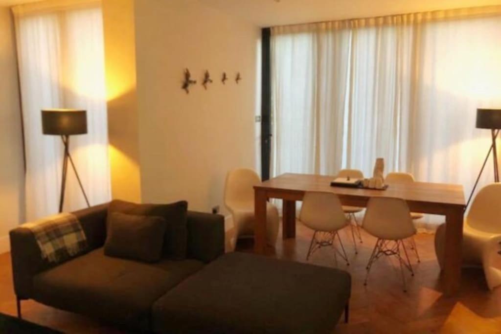 Lägenhet Stunning Modern Large 5 Bed House Willesden *