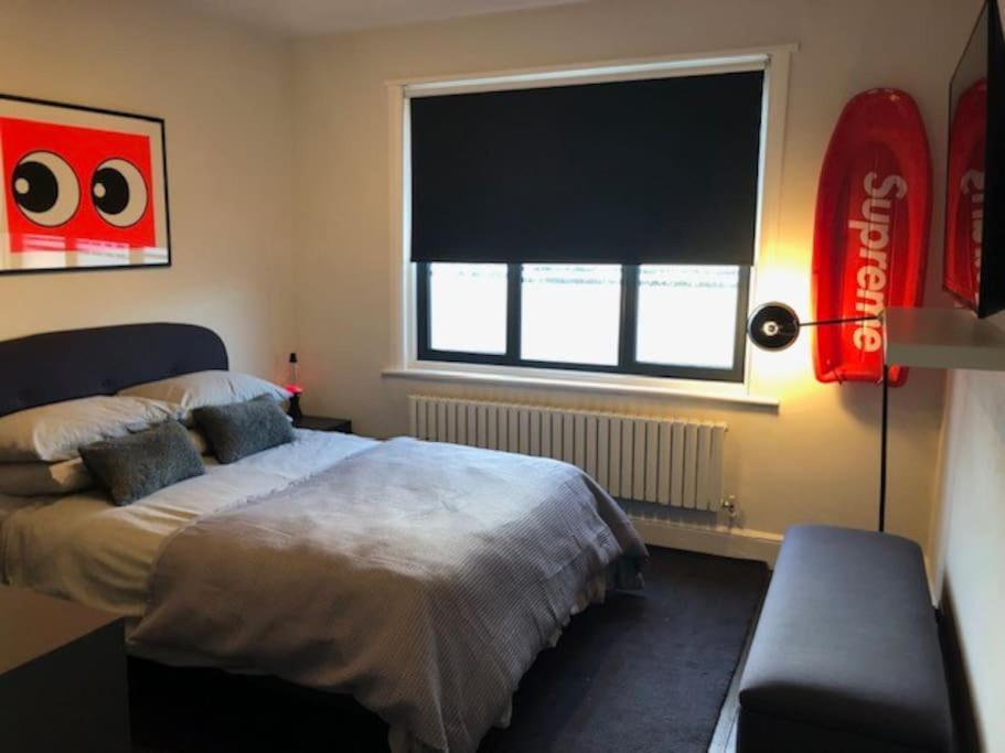 Stunning Modern Large 5 Bed House Willesden * London