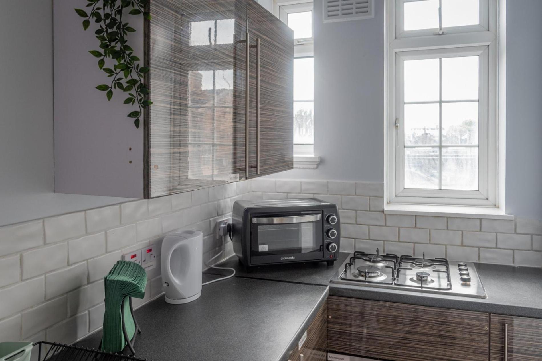 Bright And Comfortable 1 Bedroom Near Marble Arch