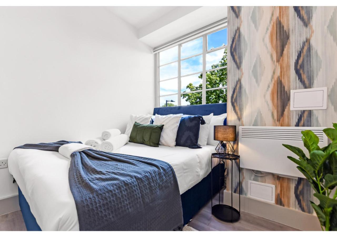Modern Comforts 2 Bd Flat - Sleeps 5 Appartement