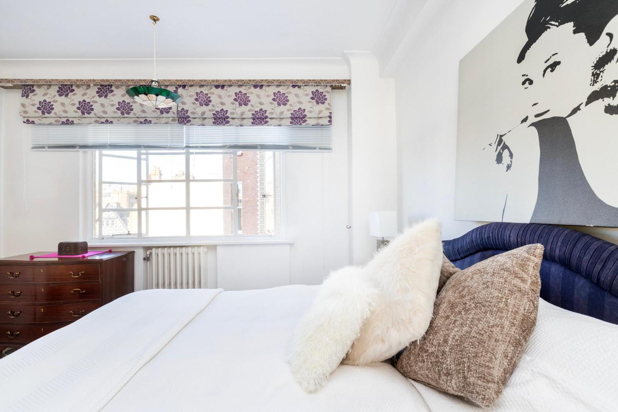 Executive Knightsbridge Apartment * London