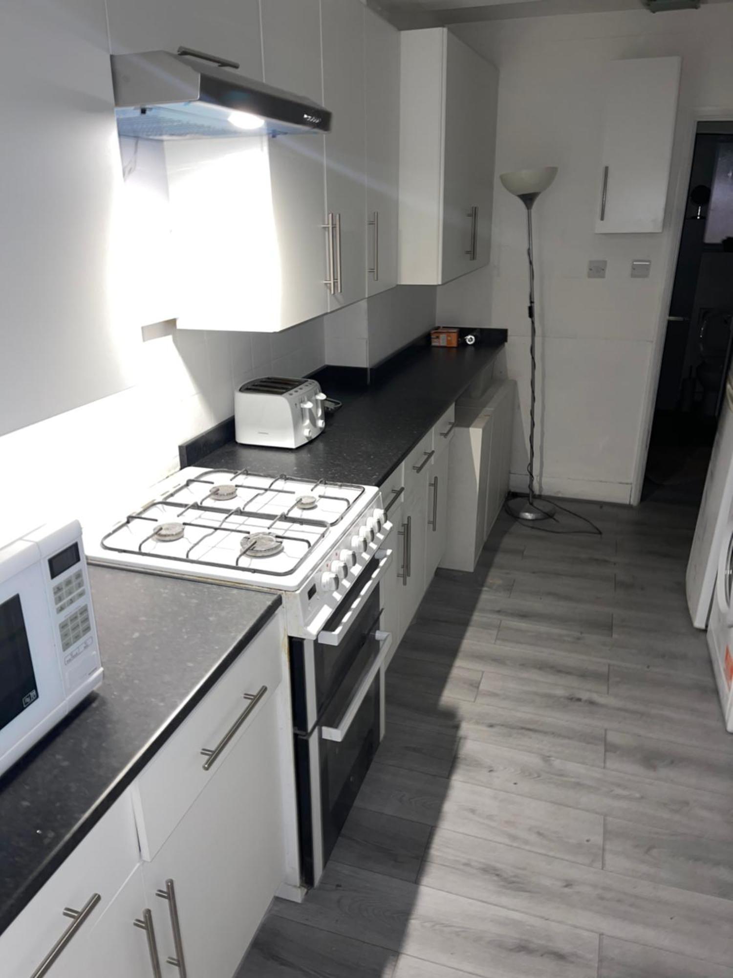 Gasthof Cozy 25 Min Liverpool Street London