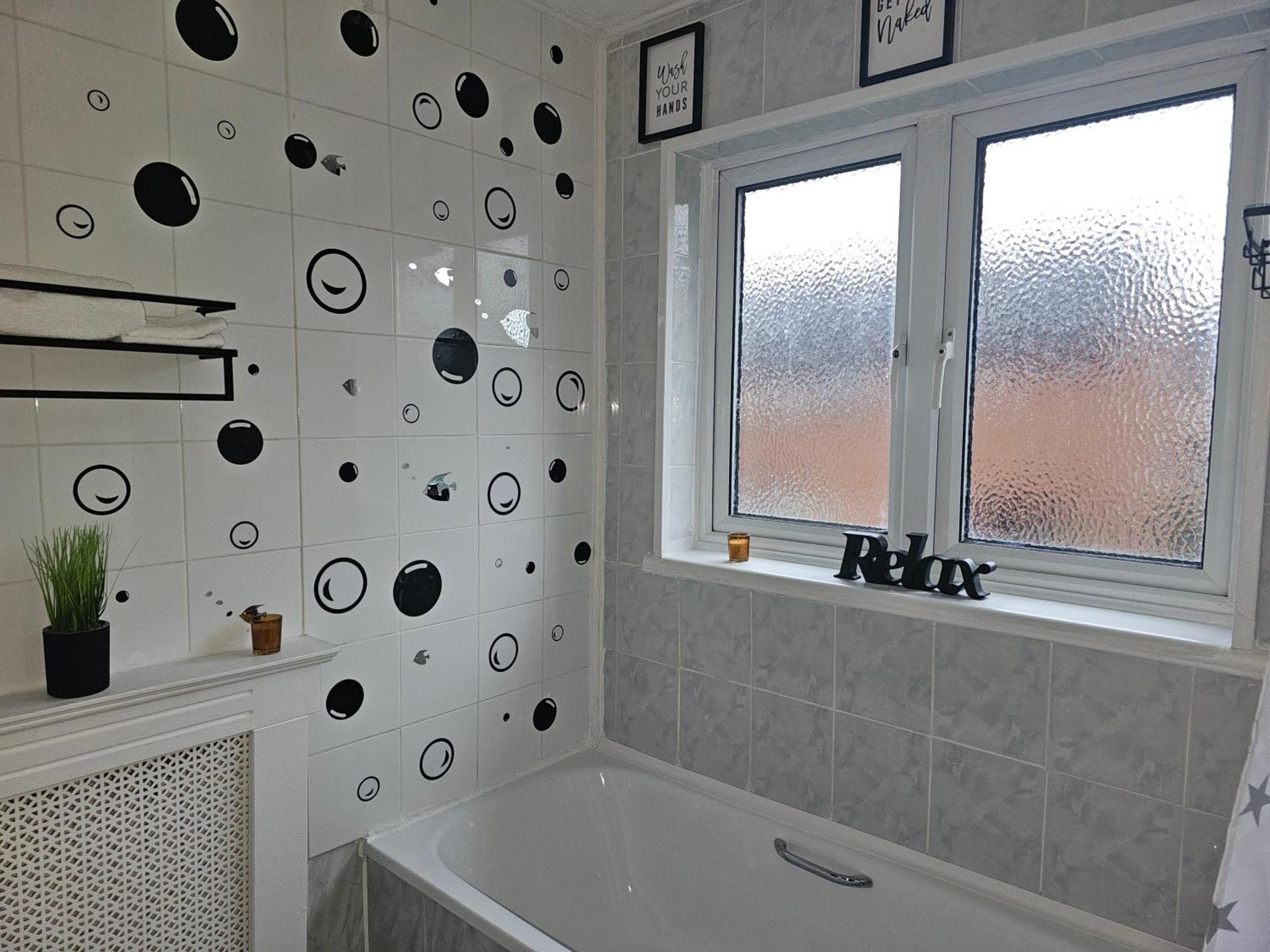 Appartamento In Beckton. Docklands. Airport. *