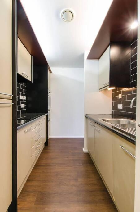Leilighet Large 1 Bed Flat Near Hyde Park London