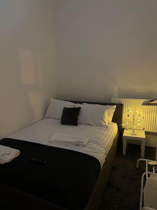 3 • Double Bed In King's Cross Appartement