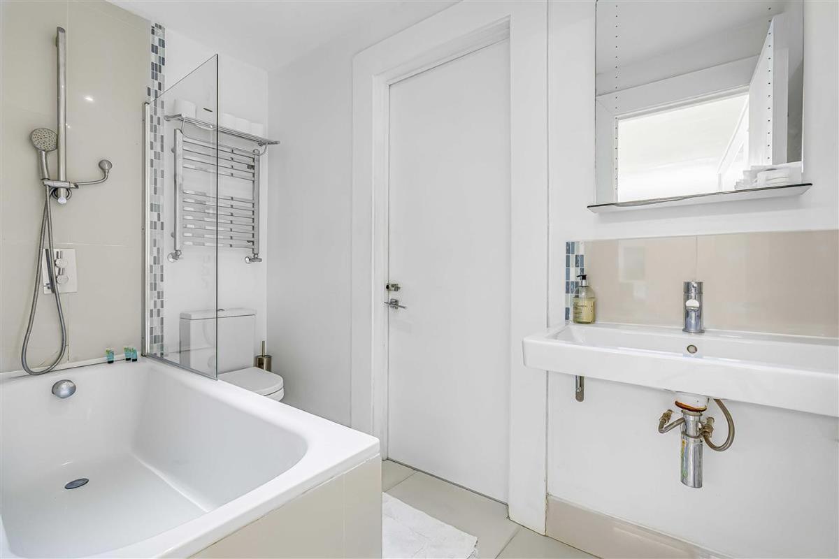 Lejlighed Earls Court Spacious