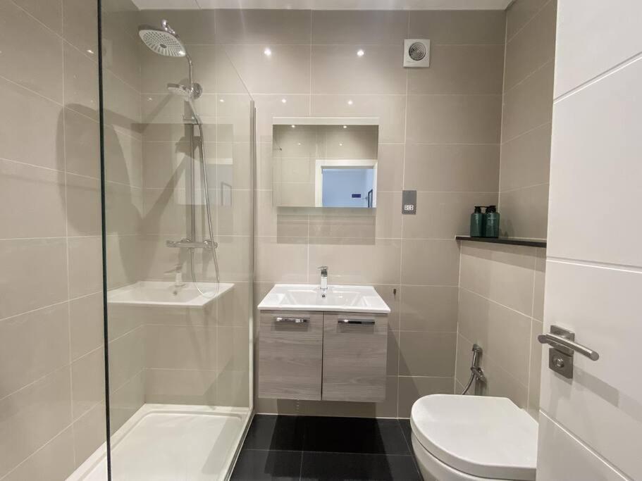 Appartement Tranquil Urban Oasis In Kensington Londen