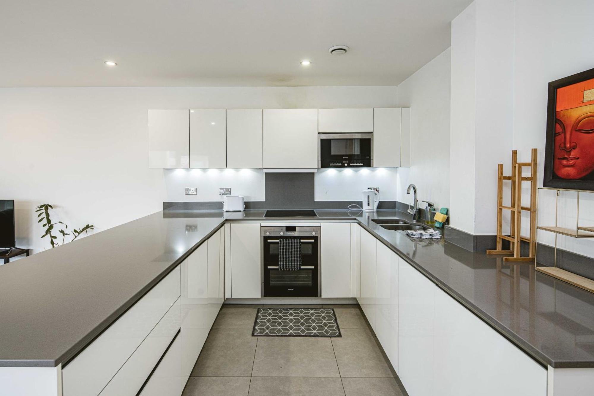 2bed Flat With The View/kingston Lejlighed