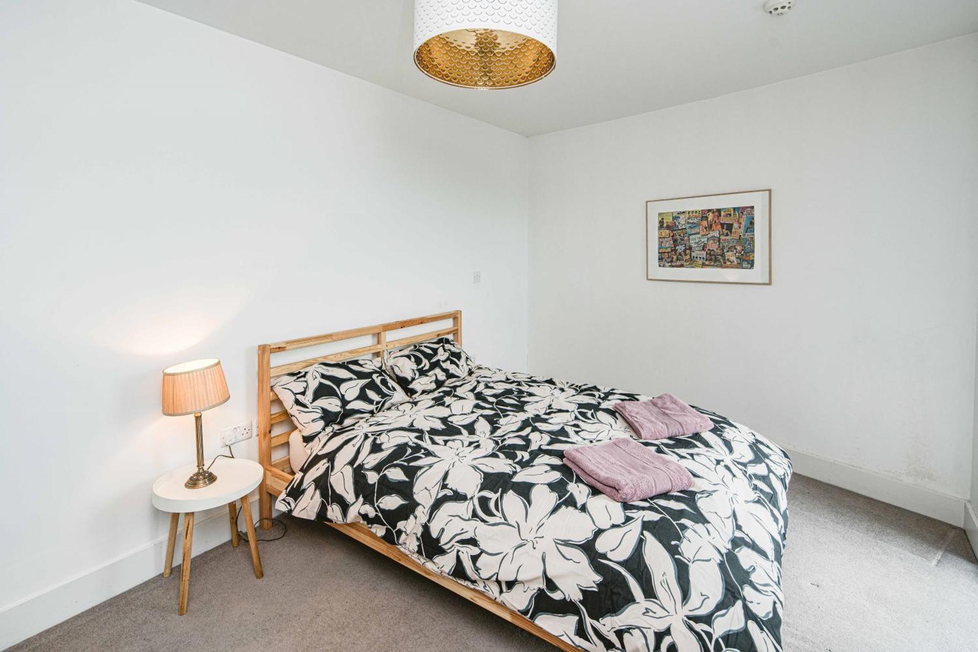 Lejlighed 2bed Flat With The View/kingston *