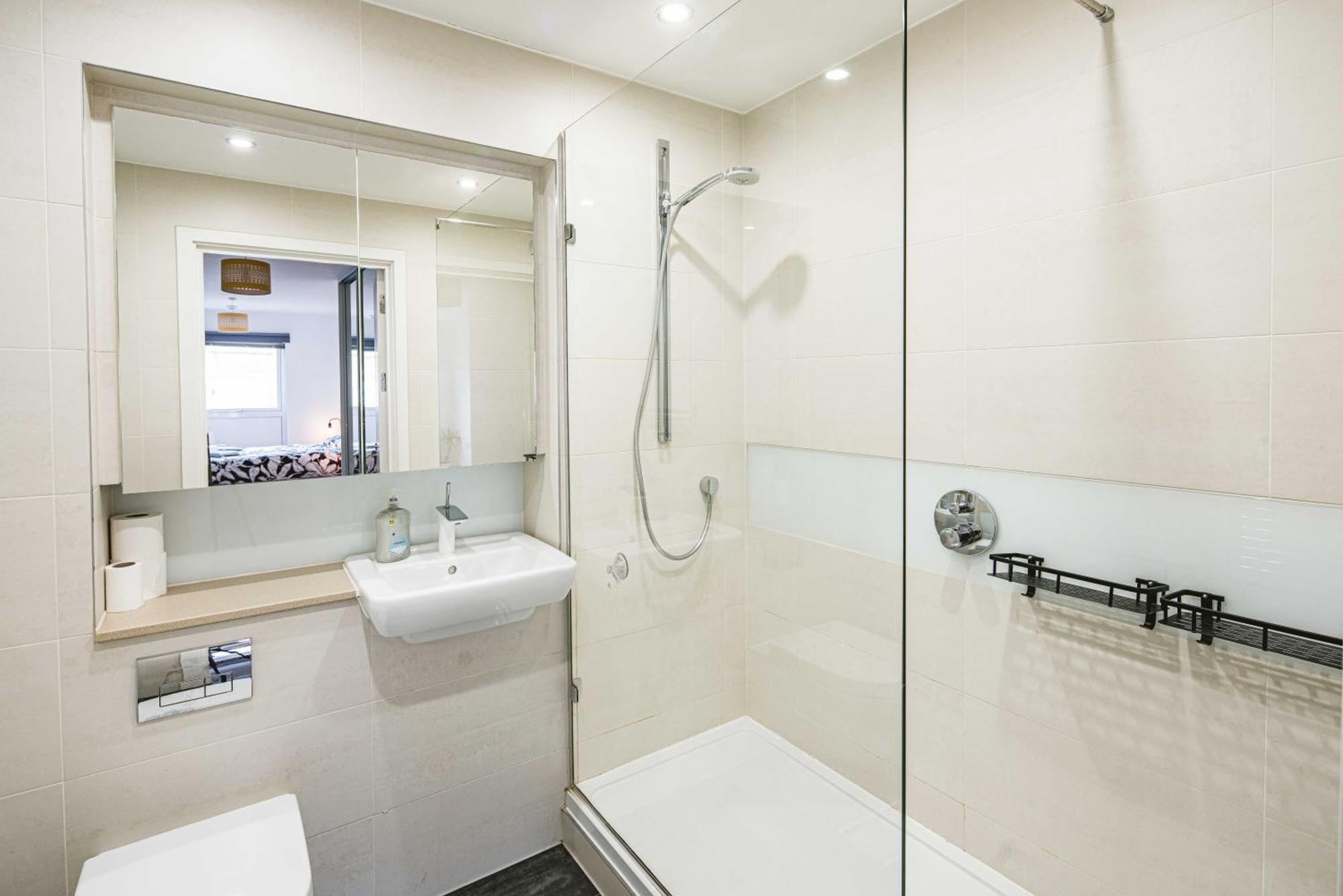 Lejlighed 2bed Flat With The View/kingston London