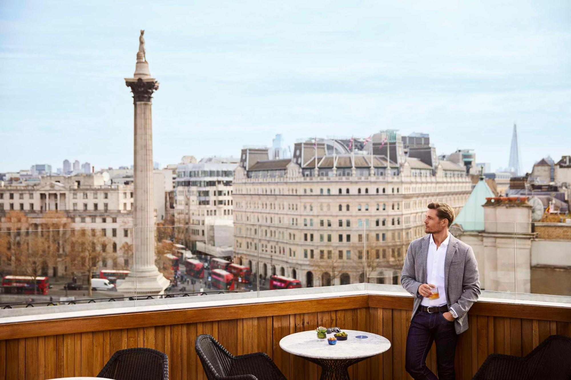 The Trafalgar St. James, Curio Collection By Hilton Hotell London