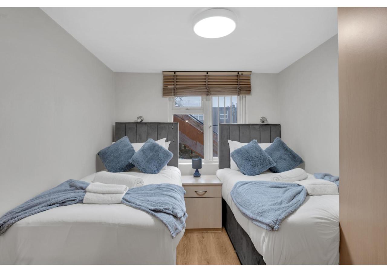 Relaxing 1br Flat - Cozy And Comfortable Lejlighed