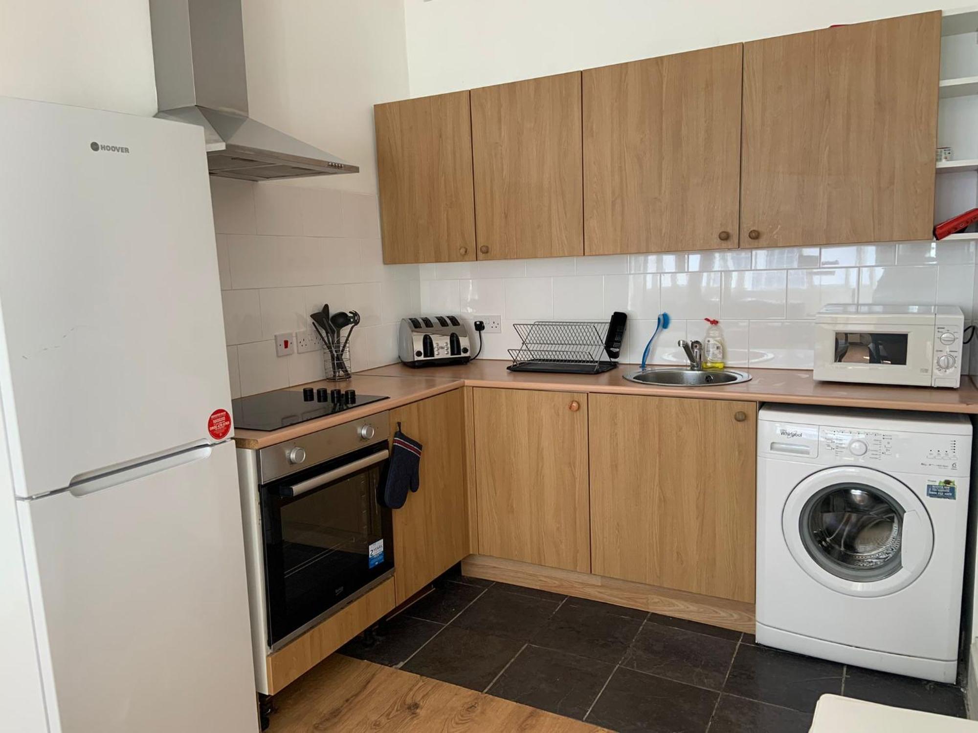 Privat overnatting Affordable In Shared Flat, Bridge London