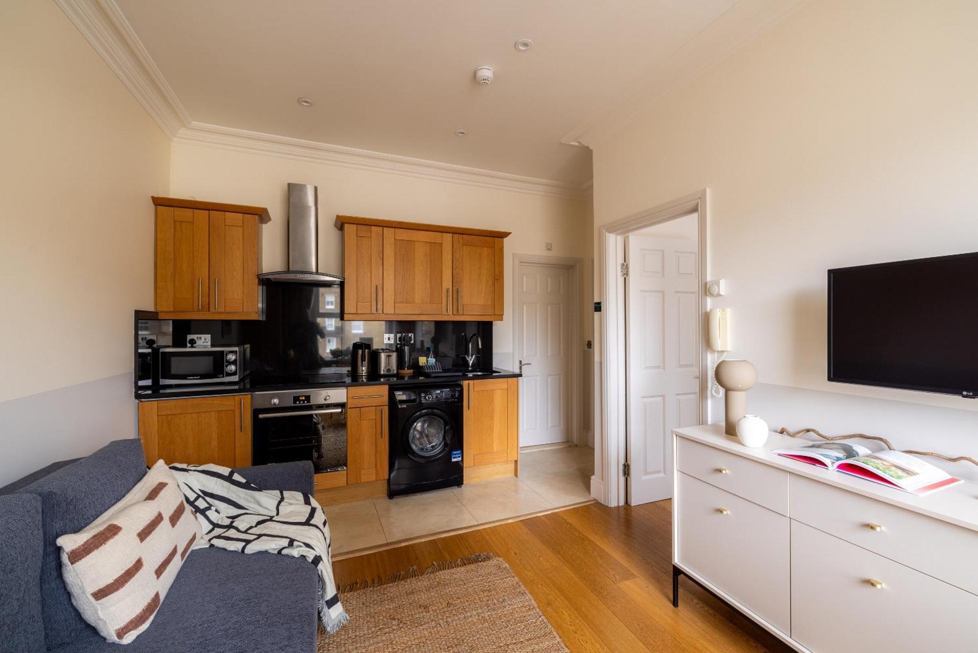 The Courtfield - Serviced Apartment *