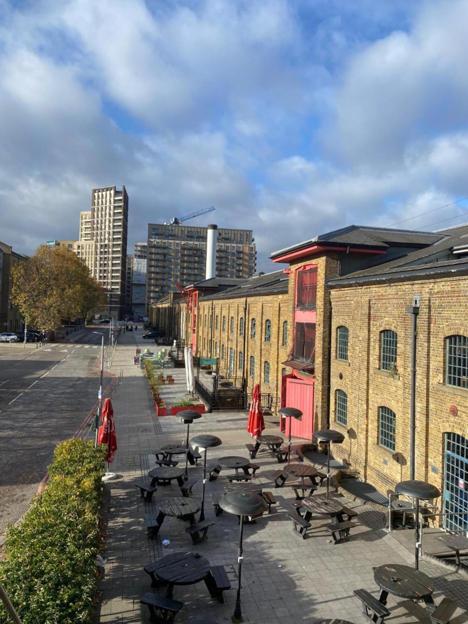 3, Warehouse K * Londra