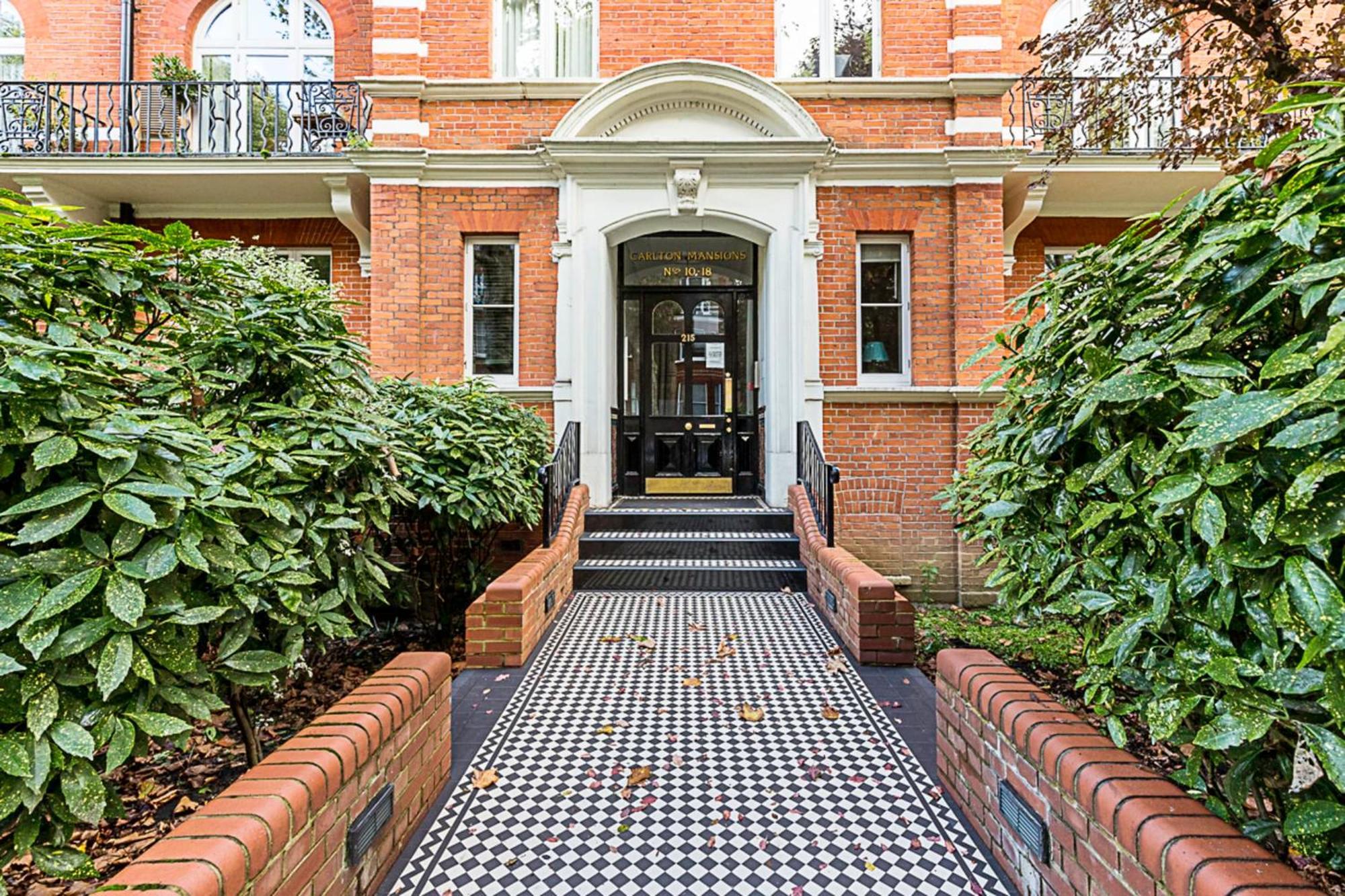 Stunning Maida Vale Apartment *