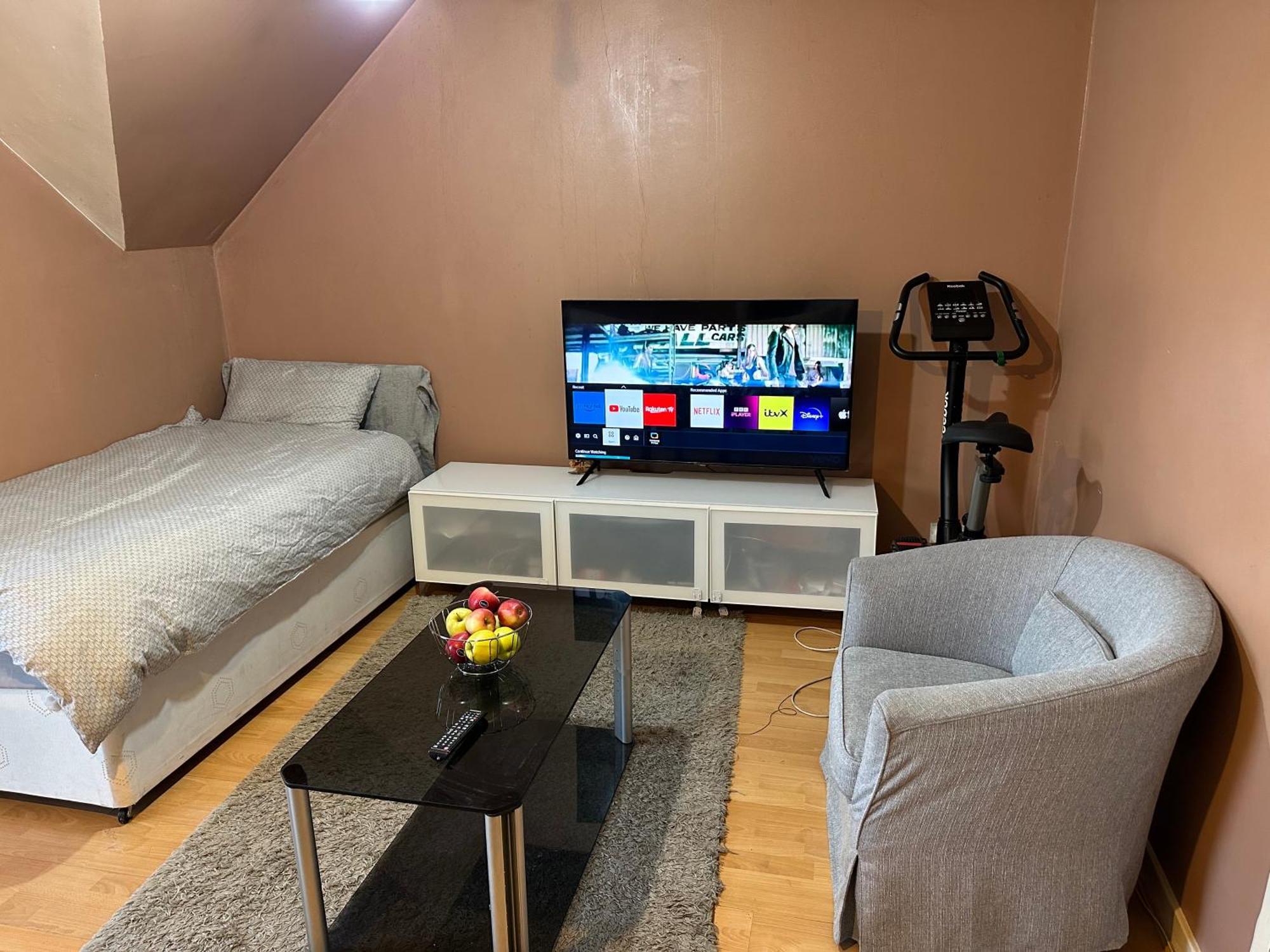 Rum i privatbostad Wembley Serviced Apartment, 20mins From Central *