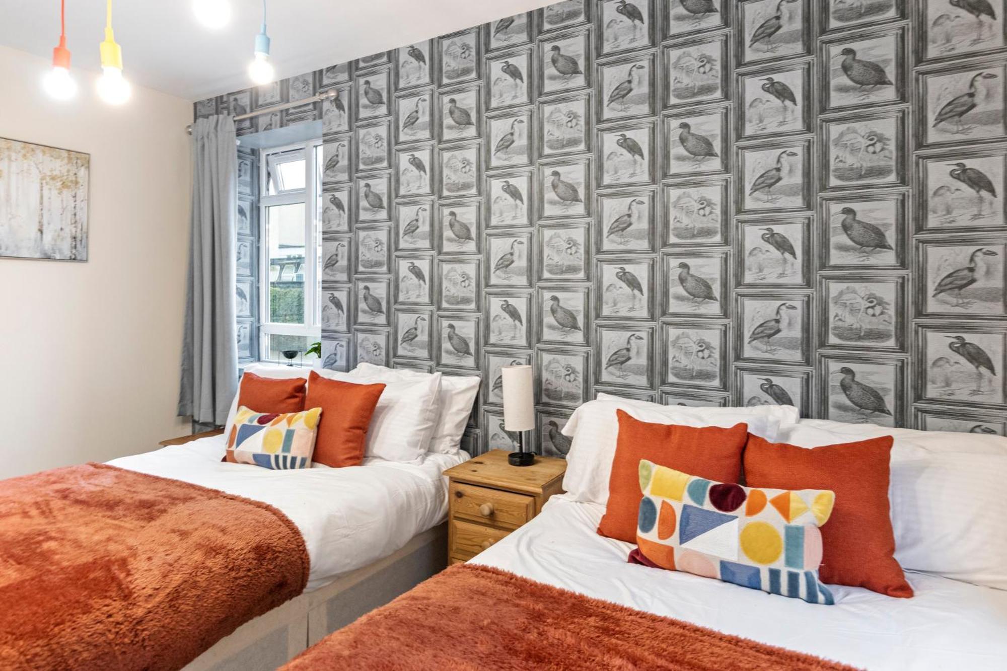 3 Bedroom Flat Near Finsbury Park, Manor House Station Londen