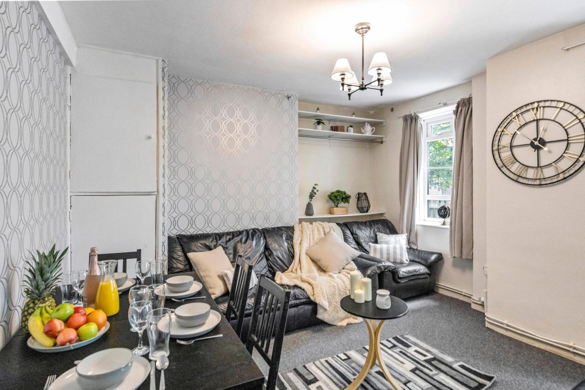 3 Bedroom Flat Near Finsbury Park, Manor House Station Londen