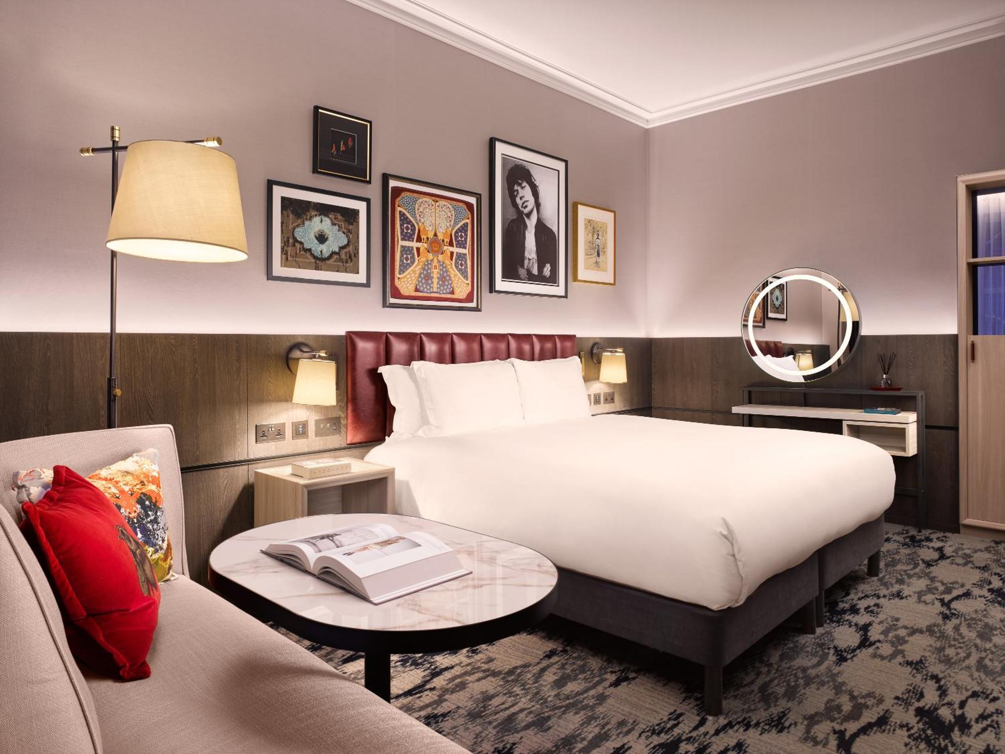 Hotell The Trafalgar St. James, Curio Collection By Hilton 5*
