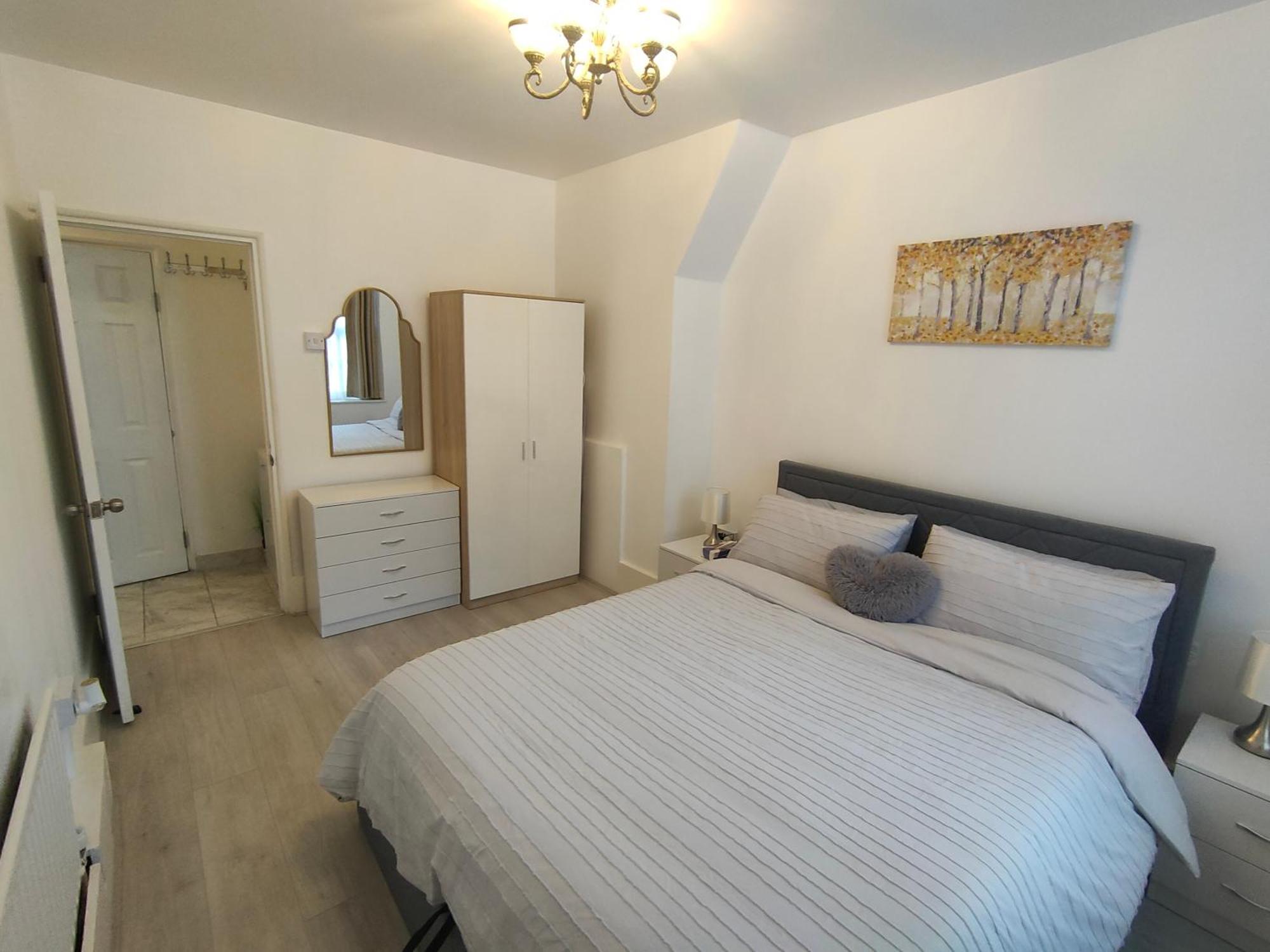 Apartment New Look Flat In Waterloo *