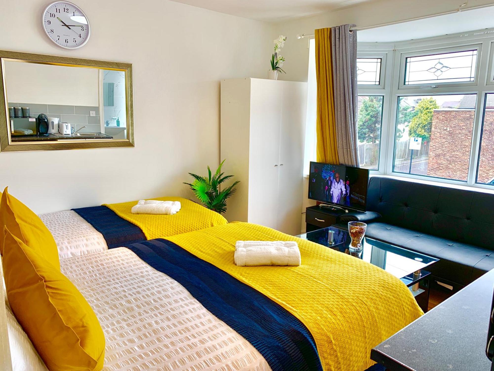 Apartments, Private Bathroom, Kitchenette, Parking, Np6 Lejlighed