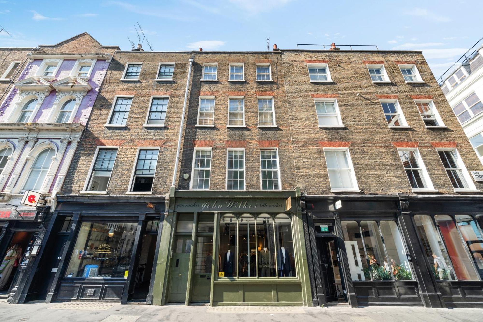 Fantastic One Bedroom In Soho *