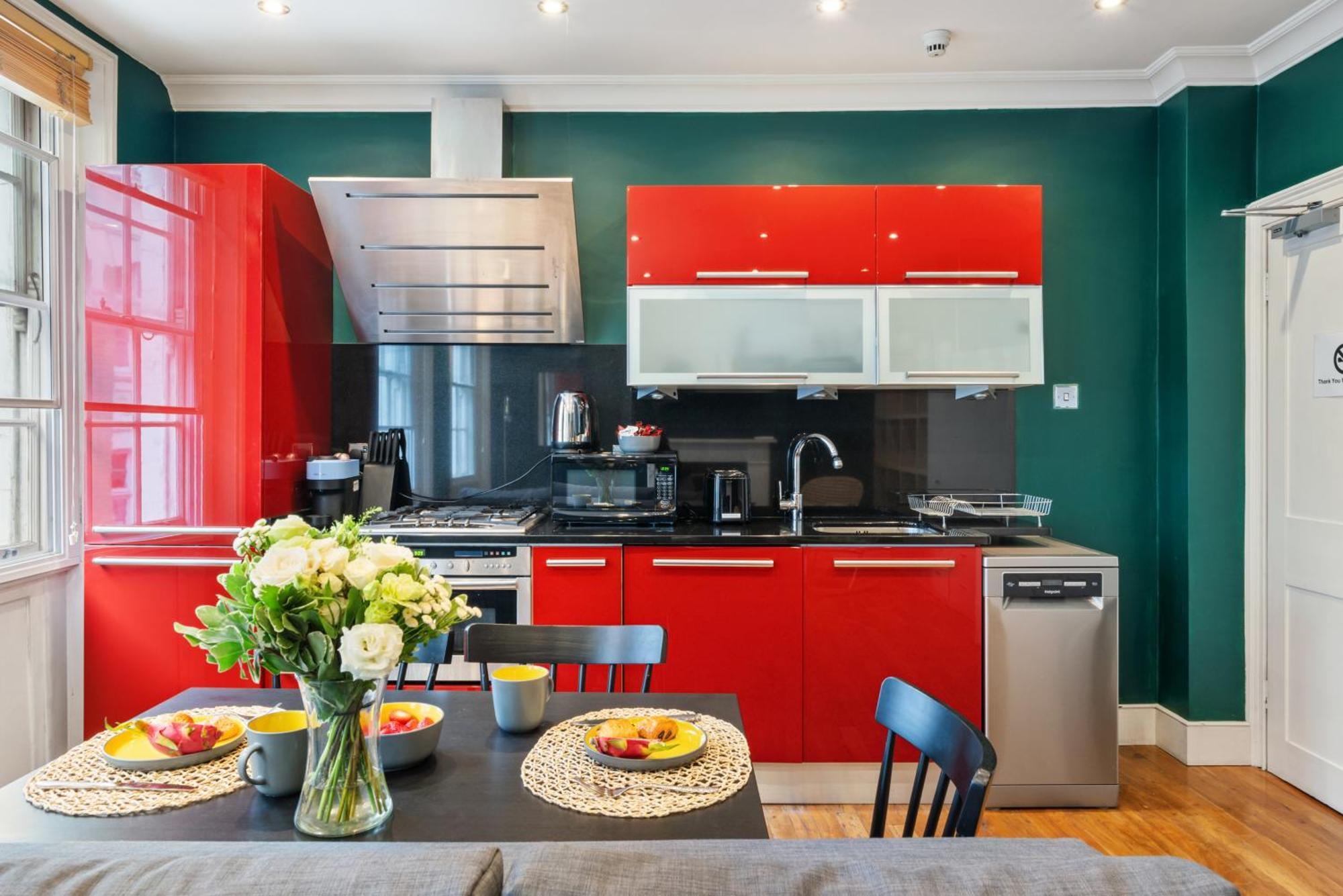 Fantastic One Bedroom In Soho