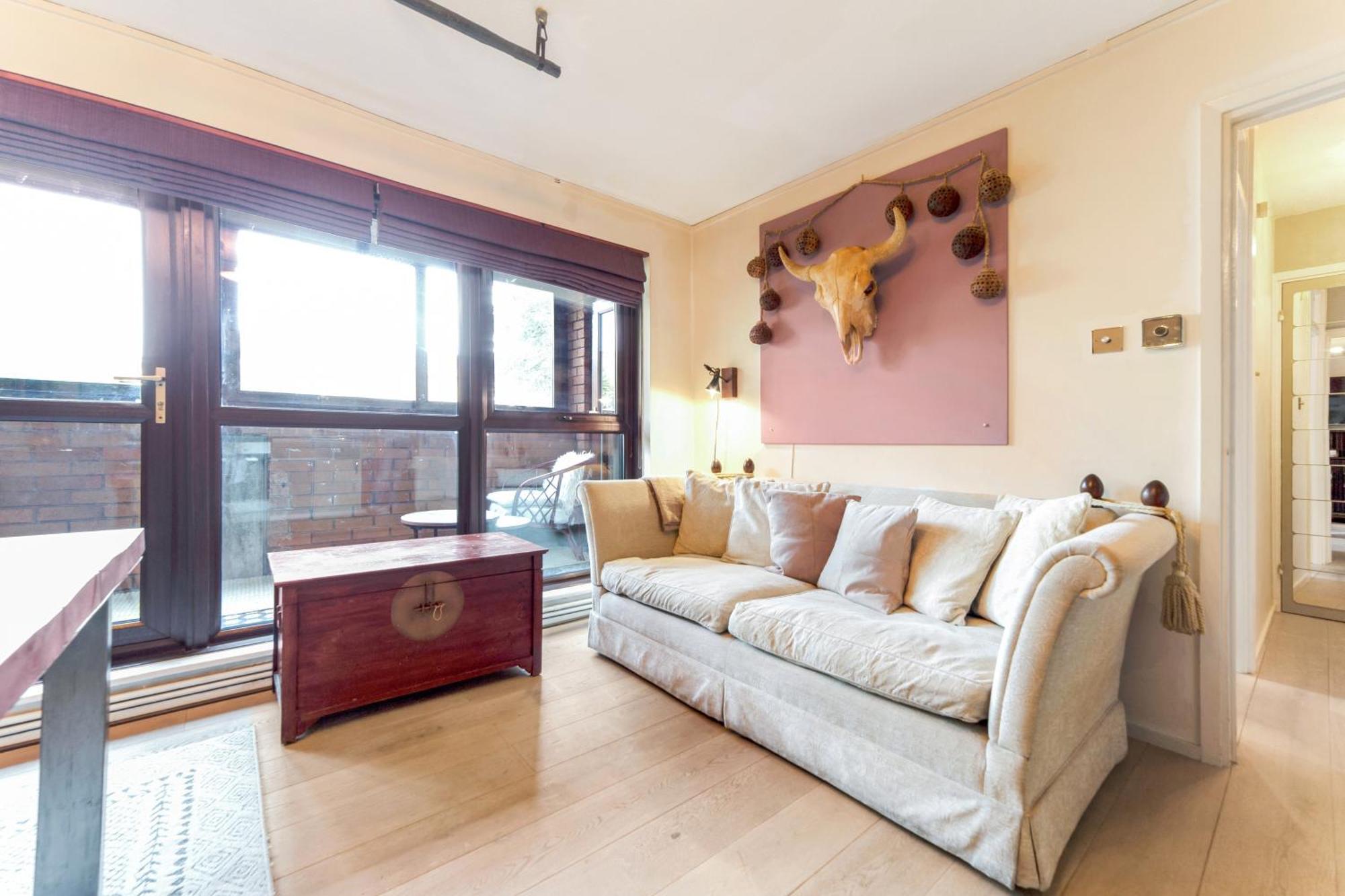Apartment Pass The Keys - Modern Flat In North