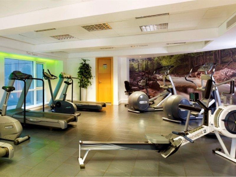 Aparthotel Plaza On The River 5*