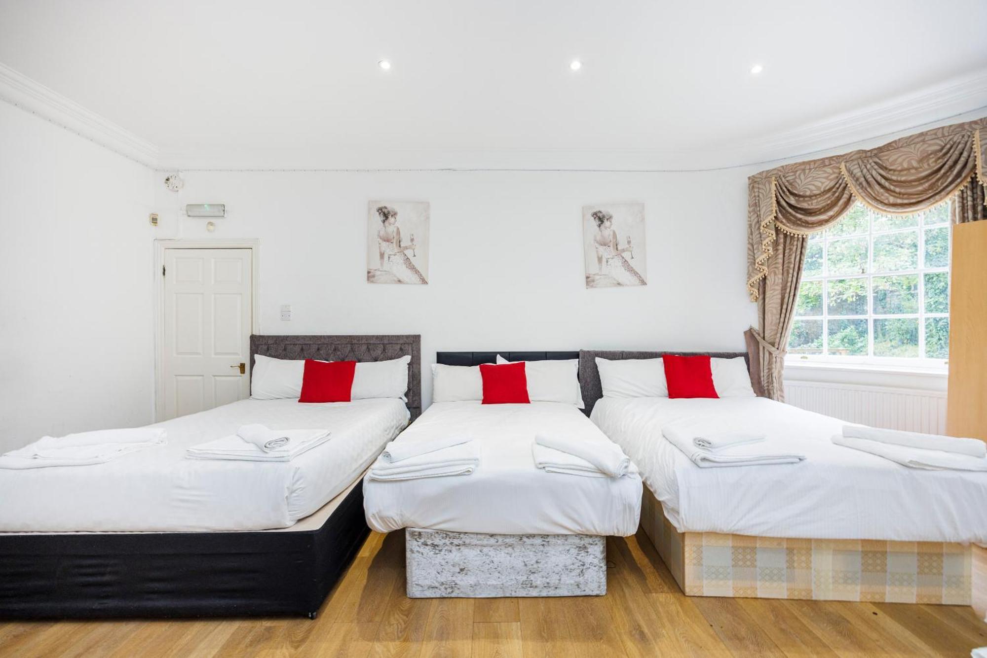 Mansion House With Spacious Close To Excel And Canarywharf Aparthotel Londra