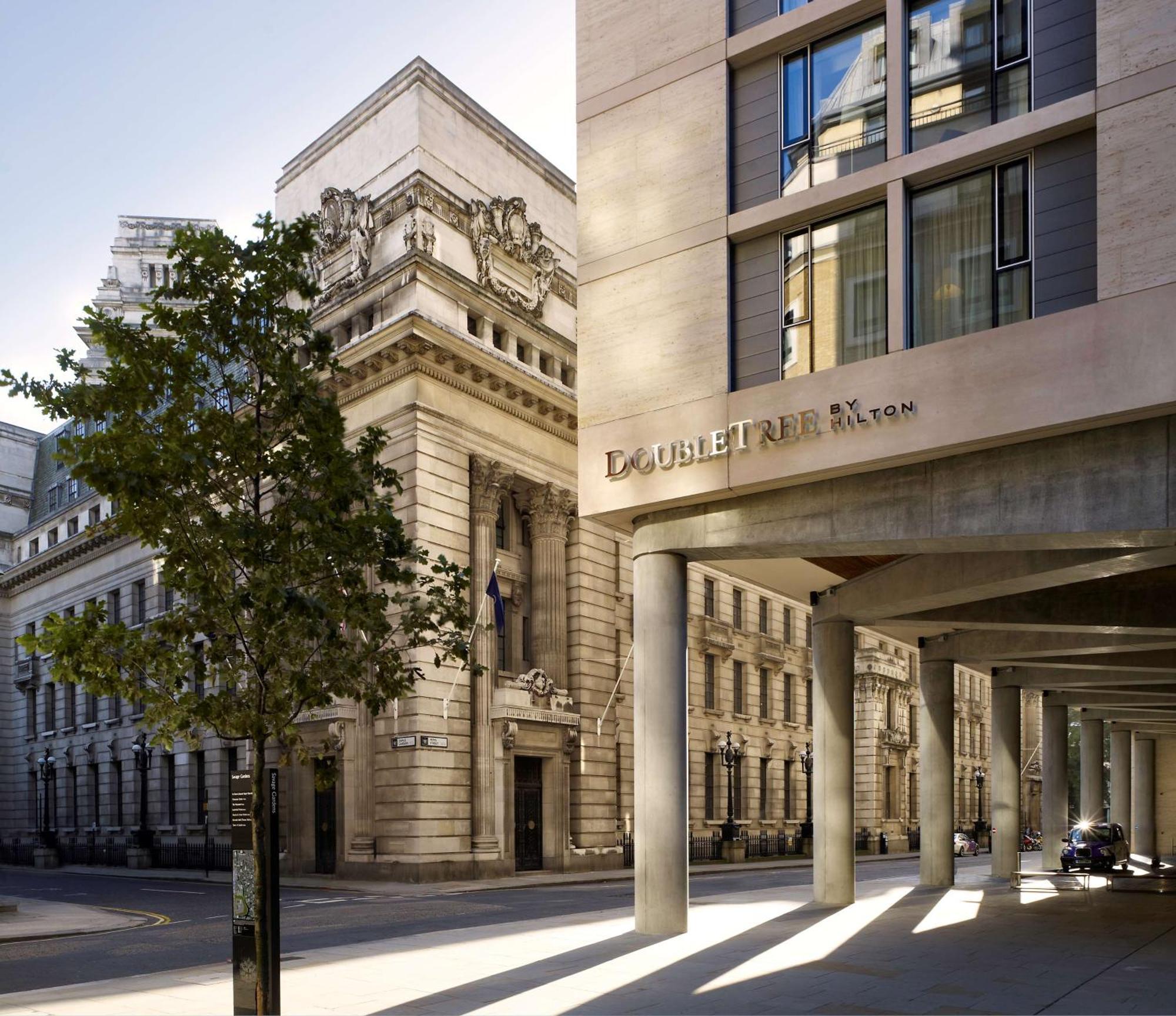 Hotel Doubletree By Hilton - Tower Of 4*