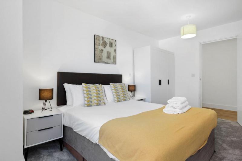 Cubo Canary Wharf Apartment